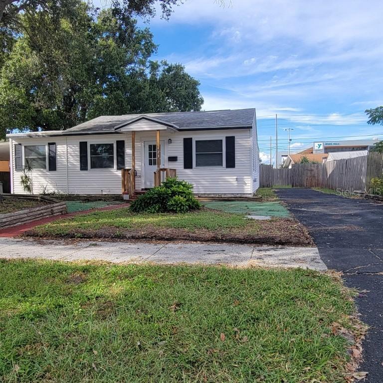 423 61st Ave., St Petersburg, FL 33703