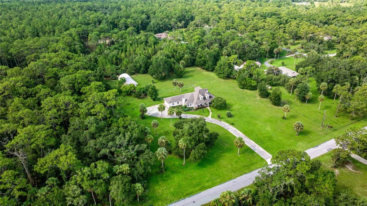 10264 W Springtree Ln., Crystal River, FL 34428