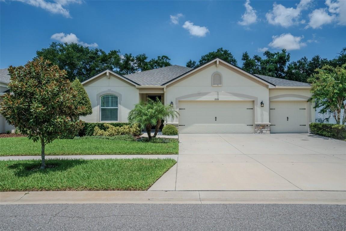2526 Valley Sunset Ln., Valrico, FL 33594