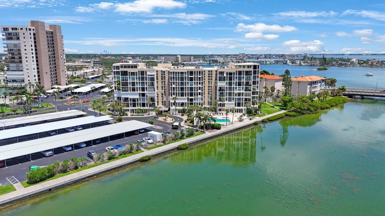 7400 Sun Island Dr. #806, South Pasadena, FL 33707