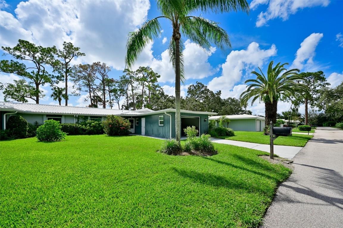 1614 Stafford Ln. #1206, Sarasota, FL 34232