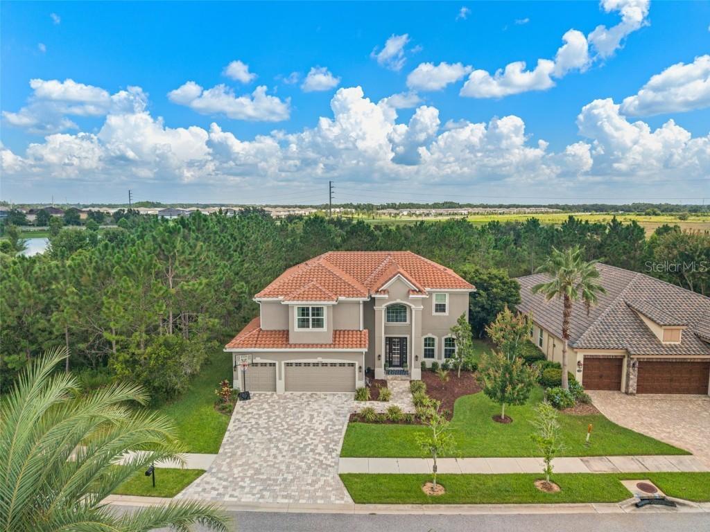 32924 Estate Garden Dr., Wesley Chapel, FL 33545