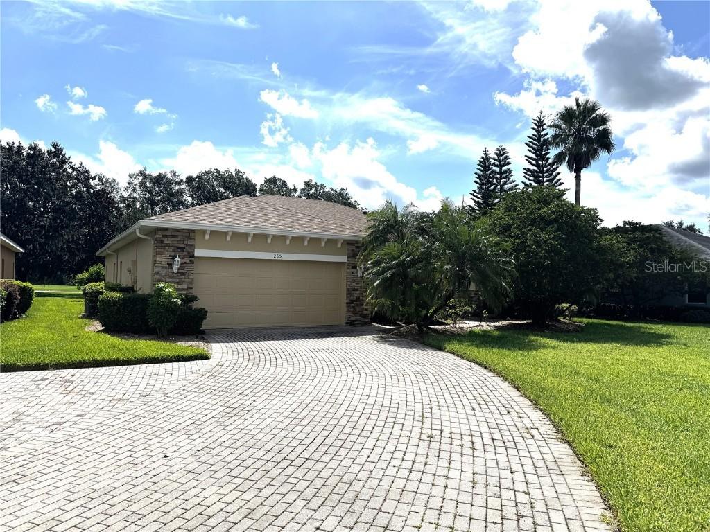 265 Anastasia Dr., Kissimmee, FL 34759