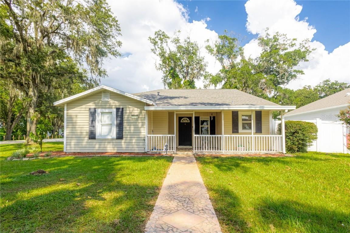 1116 N Johnson St., Plant City, FL 33563