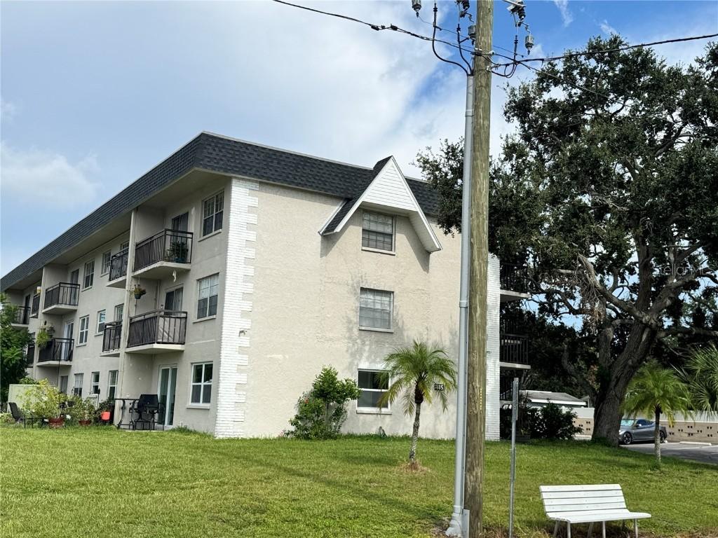 1185 58th St., St Petersburg, FL 33710