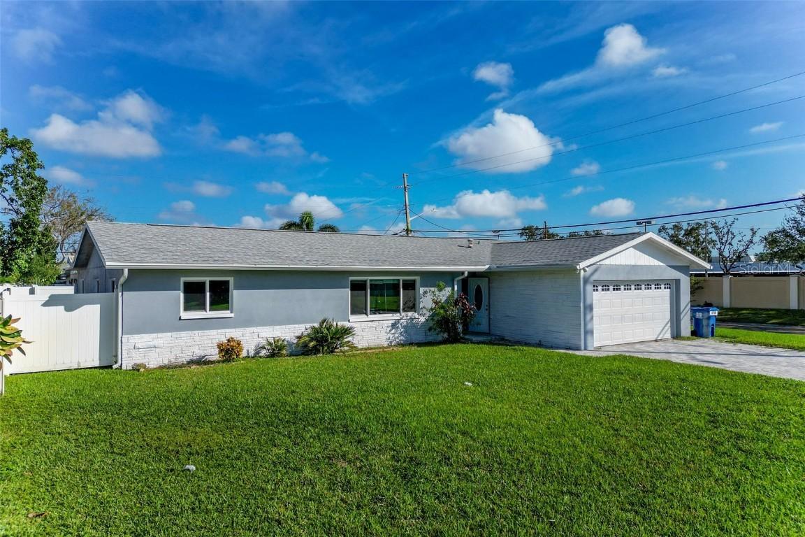 6701 13th Ave., St Petersburg, FL 33710