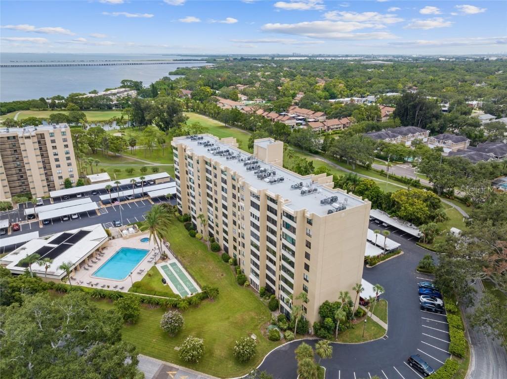2621 Cove Cay Dr. #407, Clearwater, FL 33760