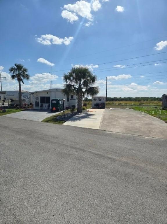 4669 W Palm Dr., Bowling Green, FL 33834