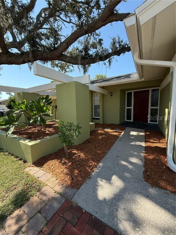 1390 Ventnor Ave., Tarpon Springs, FL 34689