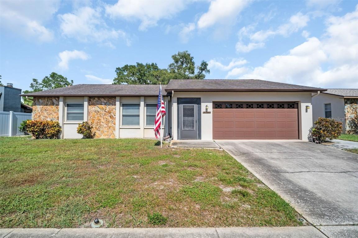 346 Cherry Laurel Dr., Palm Harbor, FL 34683