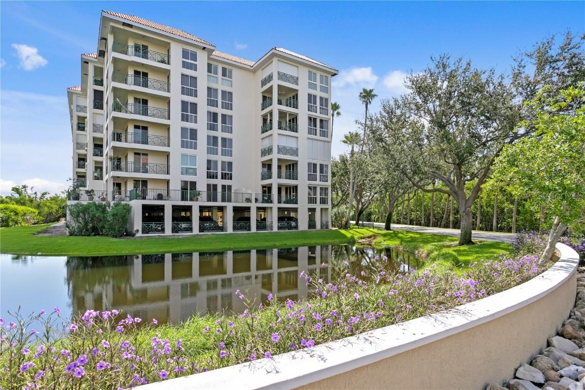 4801 Osprey Dr. #101, St Petersburg, FL 33711