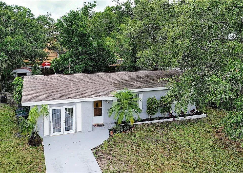 45 Avon Dr., Safety Harbor, FL 34695