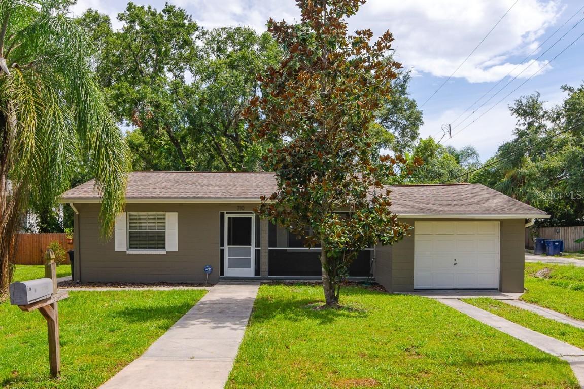 710 W Hiawatha St., Tampa, FL 33604