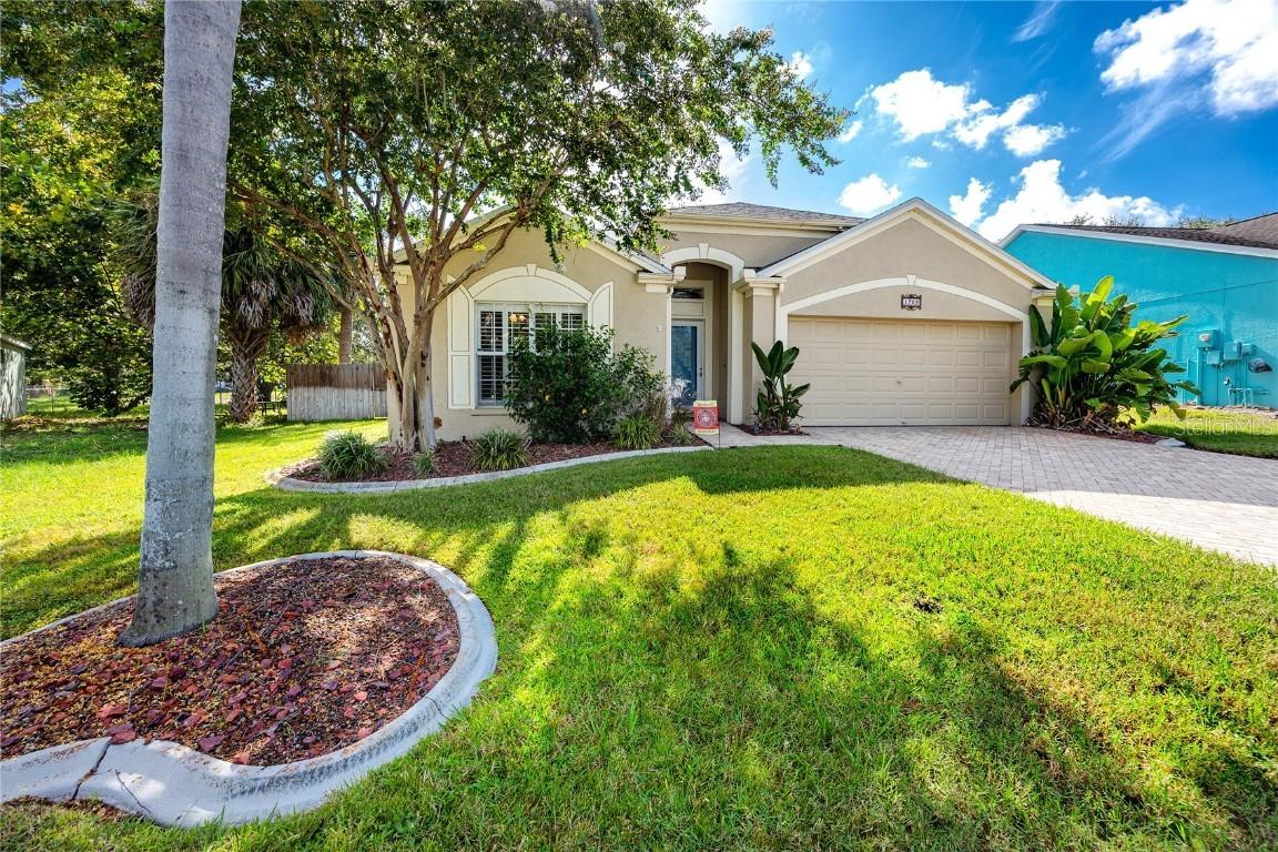 1758 Biarritz Cir., Tarpon Springs, FL 34689