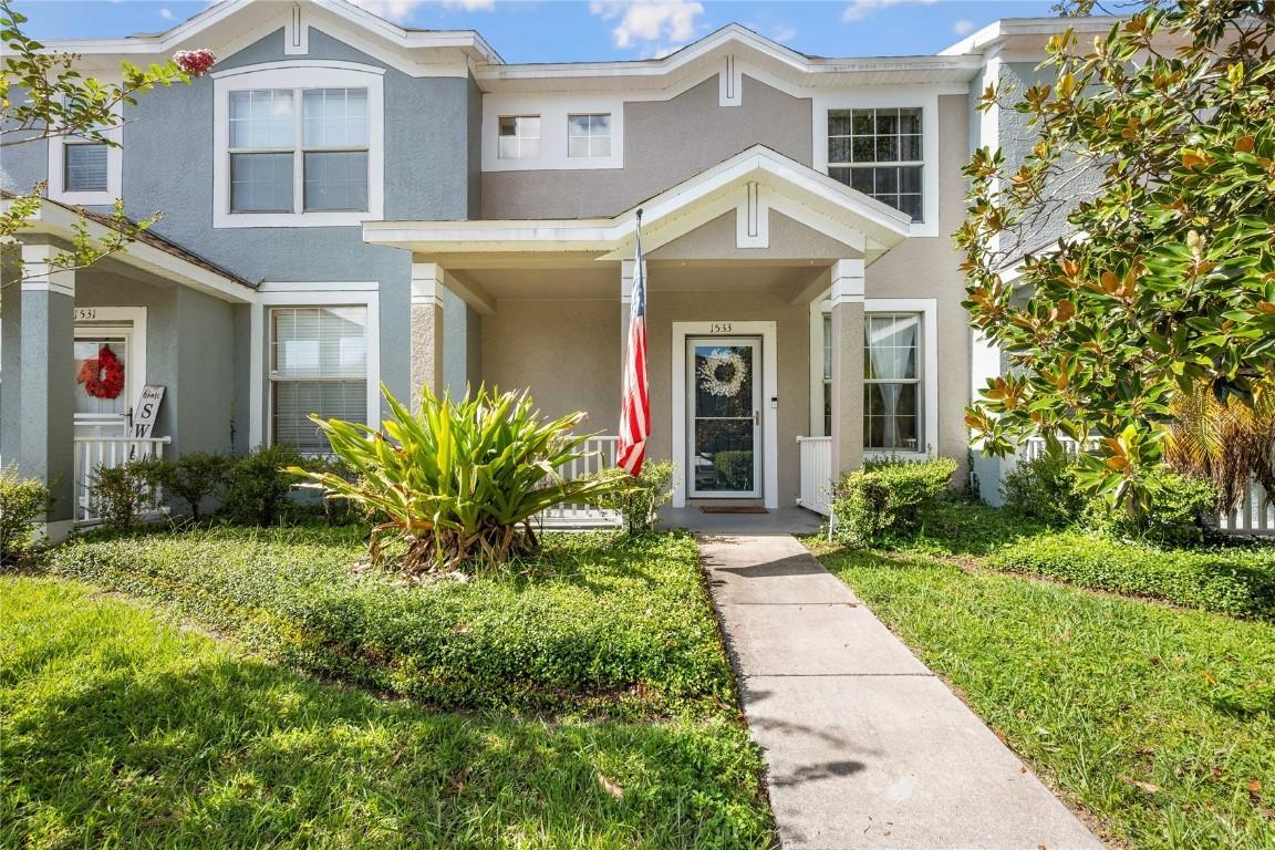 1533 Blue Magnolia Rd., Brandon, FL 33510
