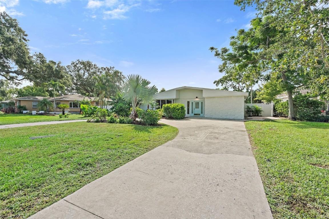 2660 Fairway Ave., St Petersburg, FL 33712