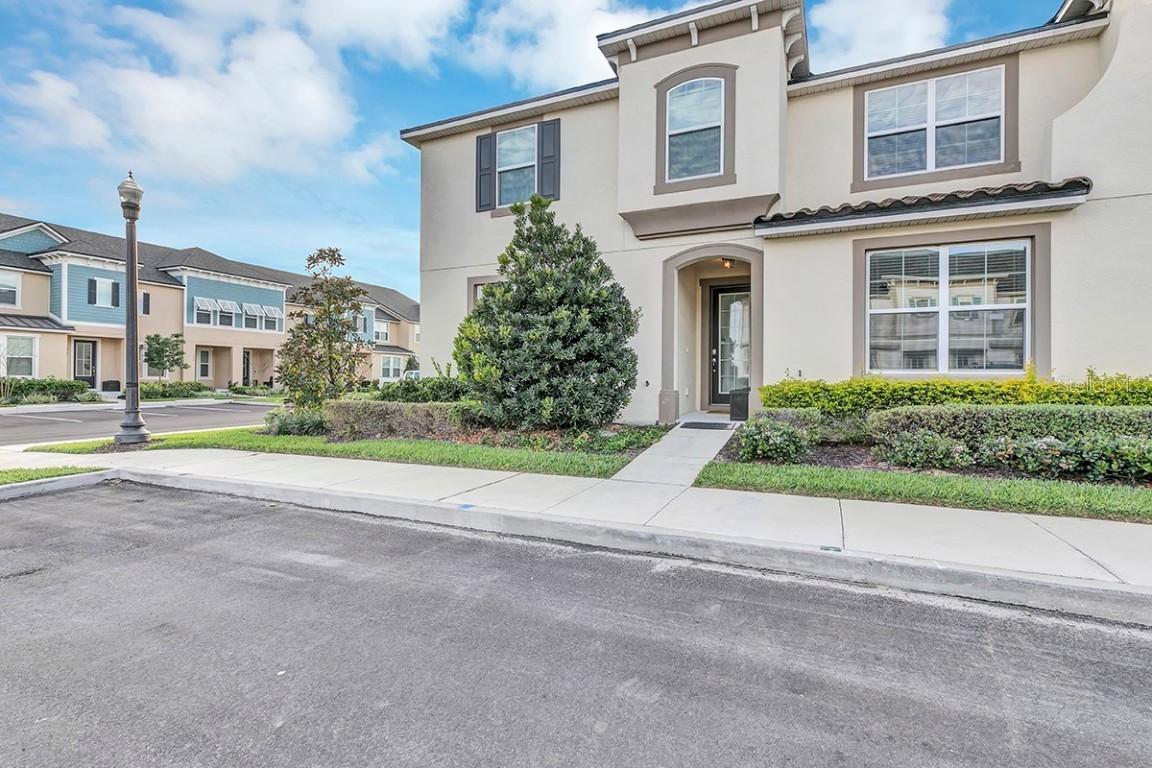 1532 Carey Palm Cir., Kissimmee, FL 34747