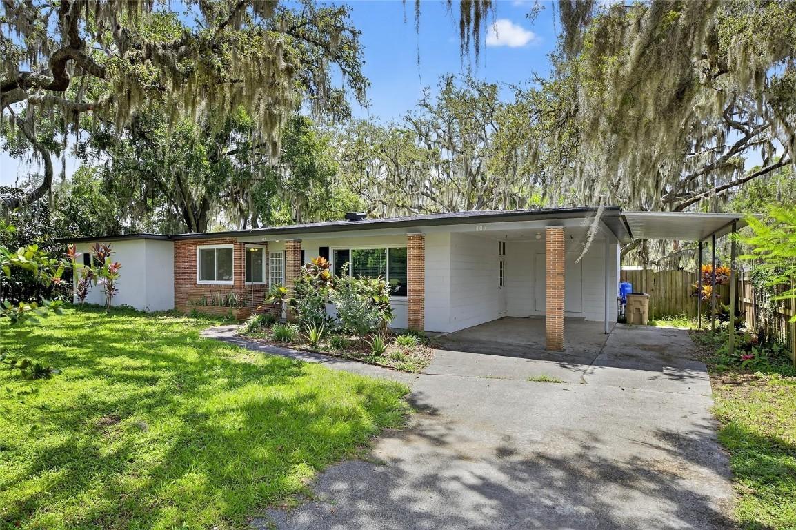 409 Dunedin Ave., Temple Terrace, FL 33617