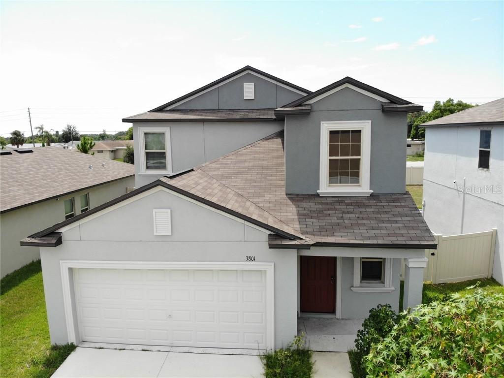 3801 Golden Shiner Ln., New Port Richey, FL 34653