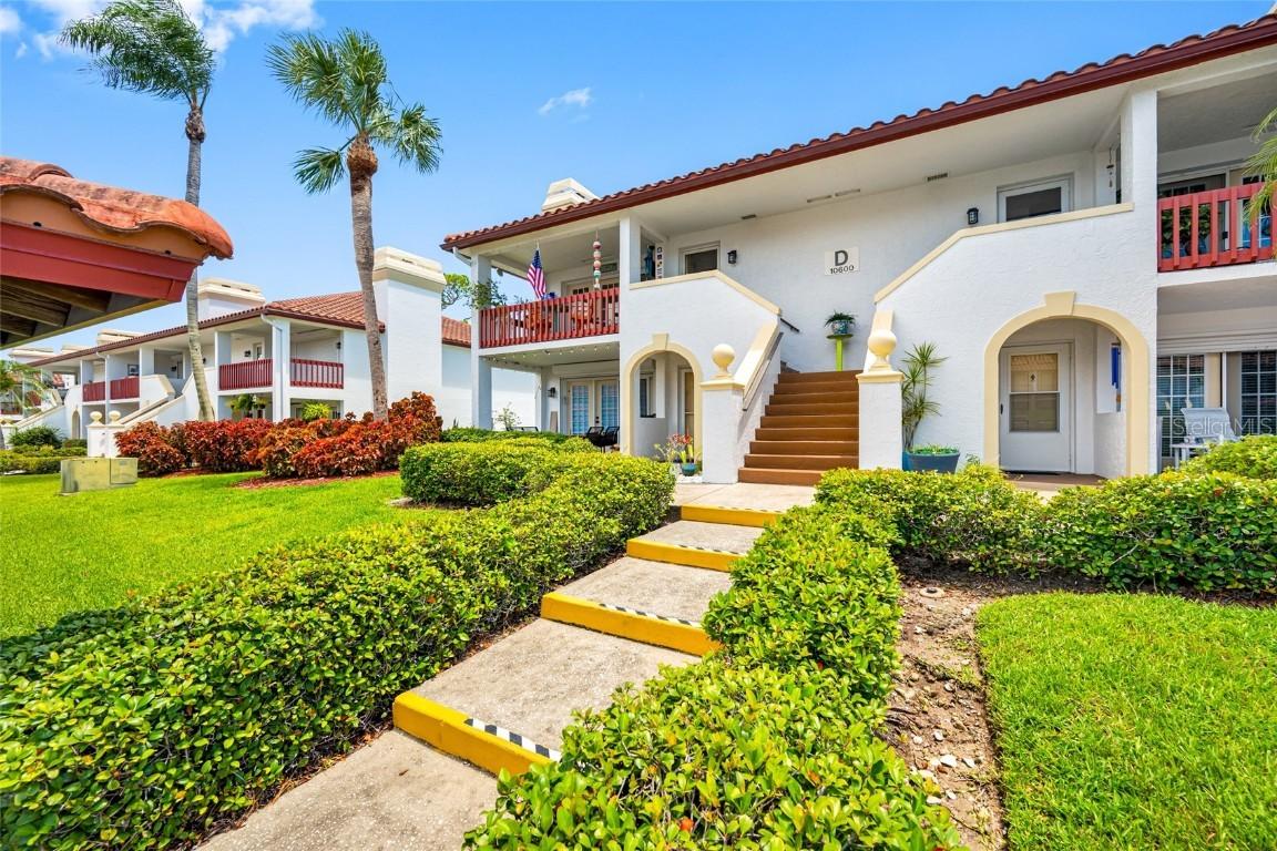 10600 Village Dr. #201, Seminole, FL 33772
