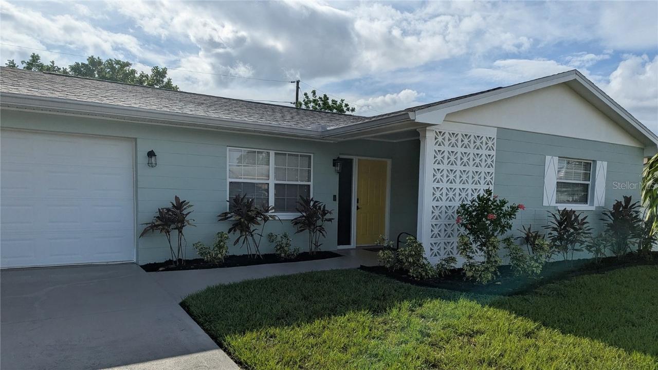 9353 110th St., Seminole, FL 33772