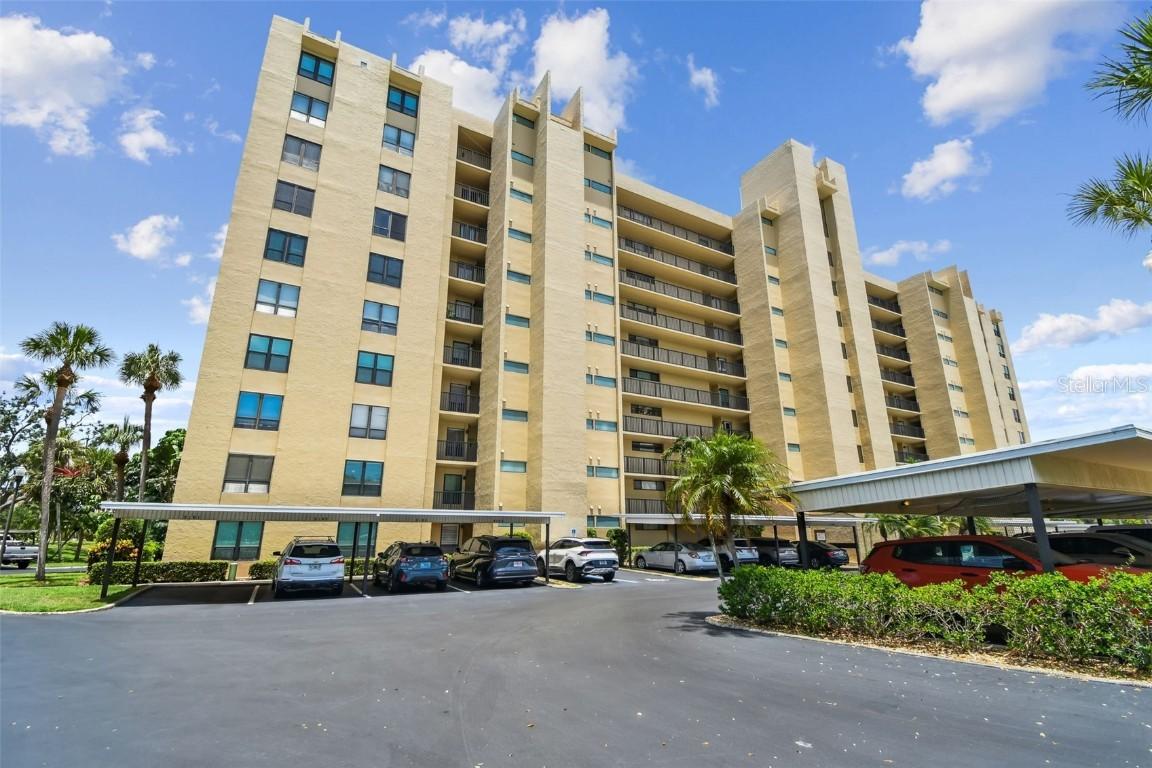 2621 Cove Cay Dr. #703, Clearwater, FL 33760