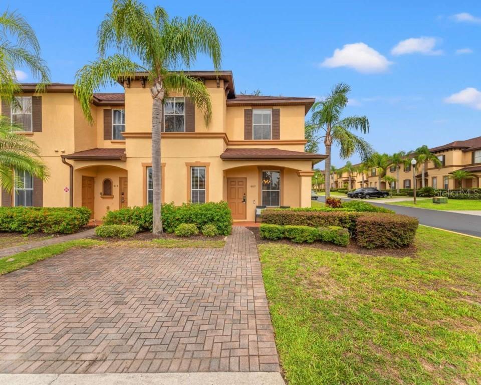 602 La Mirage St., Davenport, FL 33897