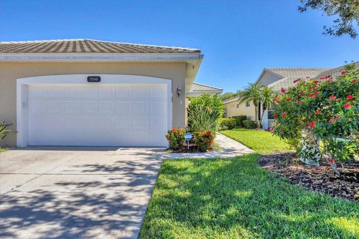 796 Tartan Dr., Venice, FL 34293
