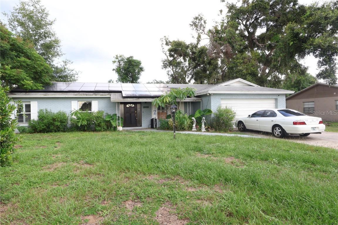 1009 Shangri La Dr., Seffner, FL 33584