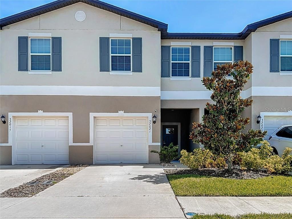 32021 Powderpuff Mimosa Dr., San Antonio, FL 33576