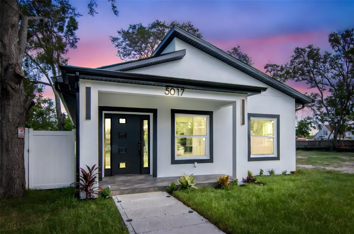 5017 9th Ave., Gulfport, FL 33707