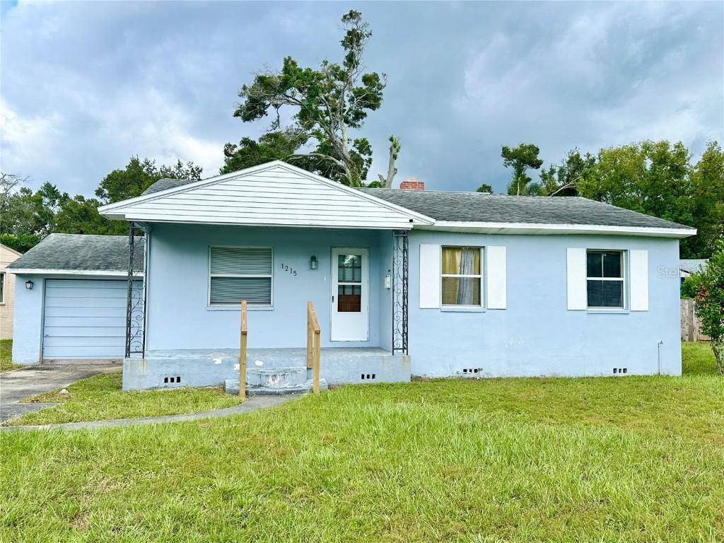 1215 Nicholson St., Clearwater, FL 33755