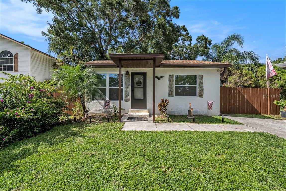 915 Wisconsin Ave., Palm Harbor, FL 34683