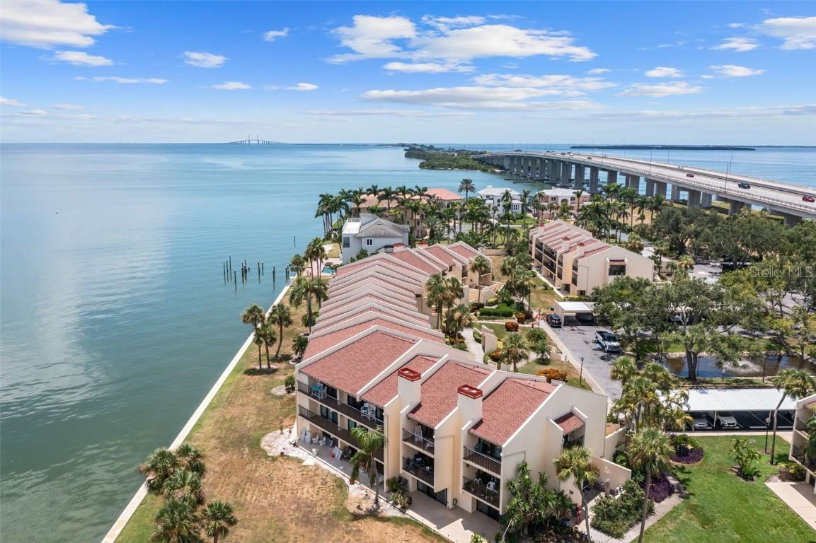 7540 Sunshine Skyway Ln. #121, St Petersburg, FL 33711