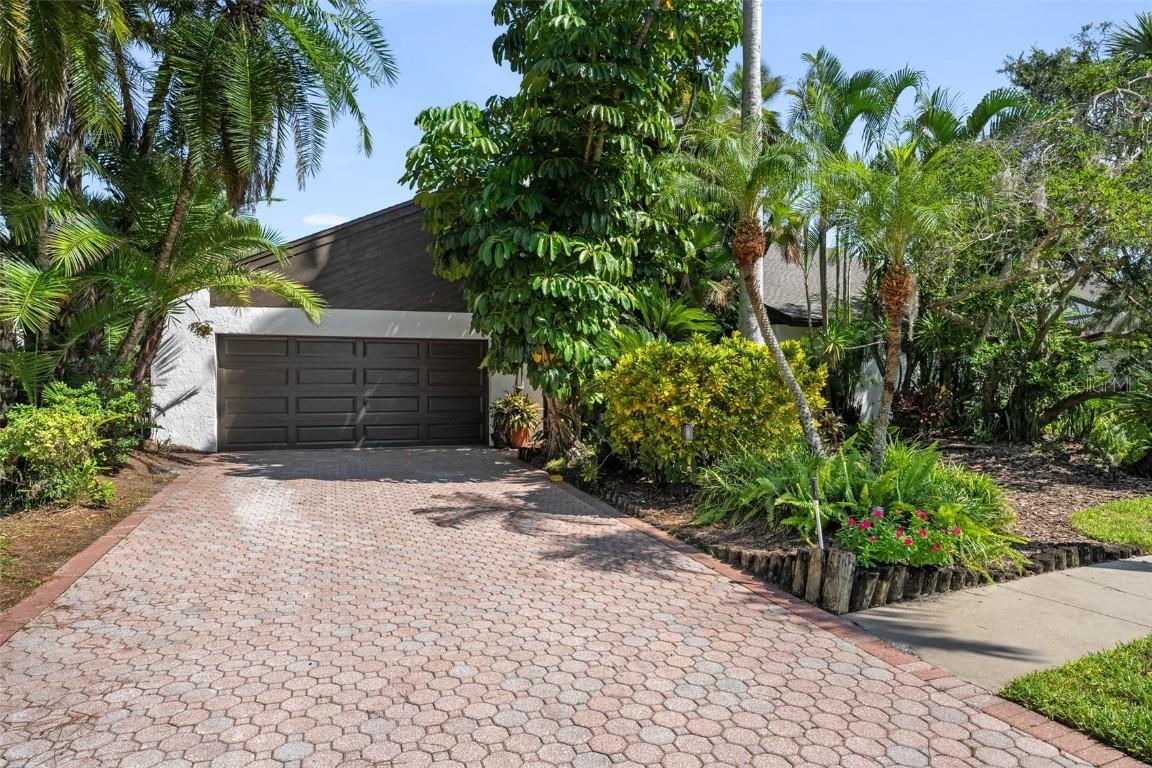 14506 Anchoret Rd., Tampa, FL 33618