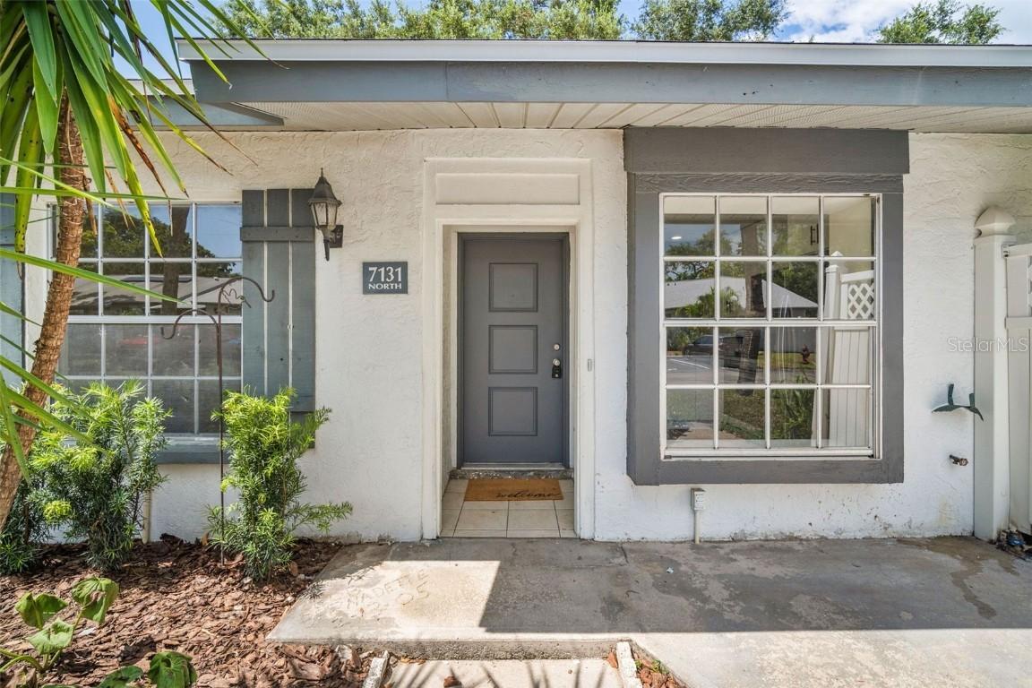 7131 Parkside Villas Dr., St Petersburg, FL 33709