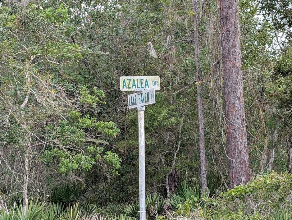 408 Azalea Dr., Indian Lake Estates, FL 33855