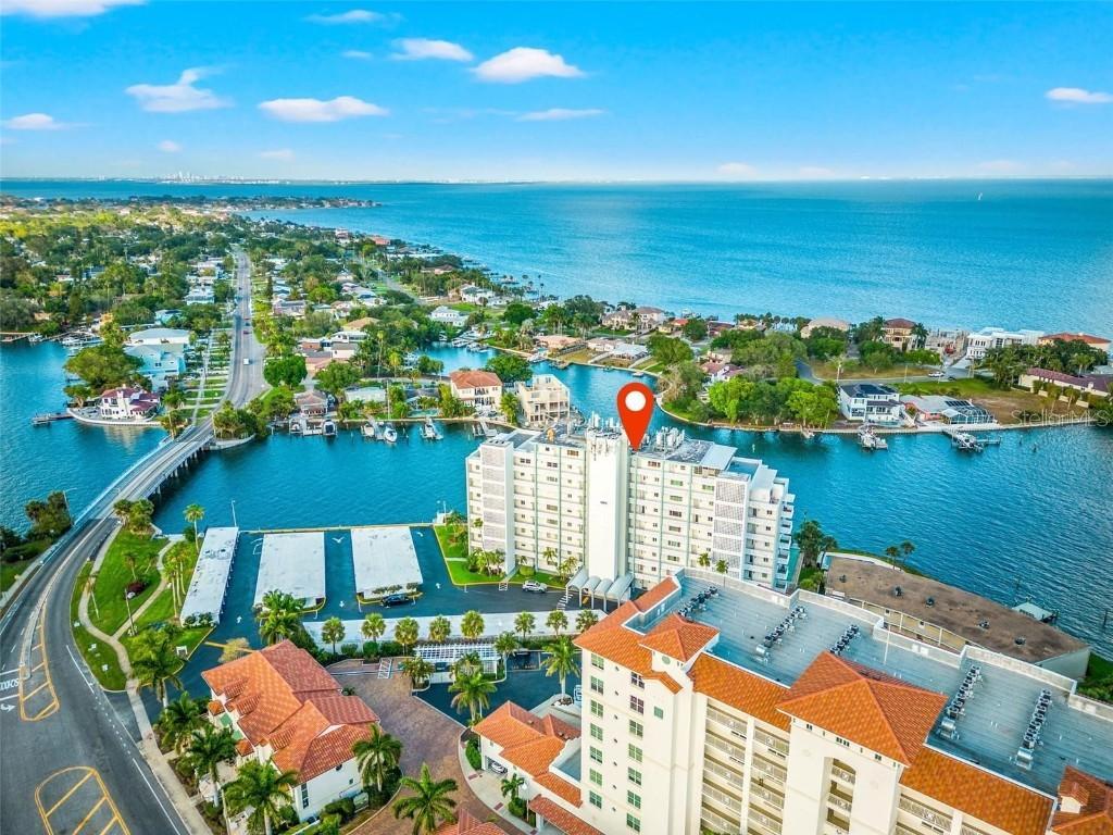 1365 Snell Isle Blvd. #8D, St Petersburg, FL 33704