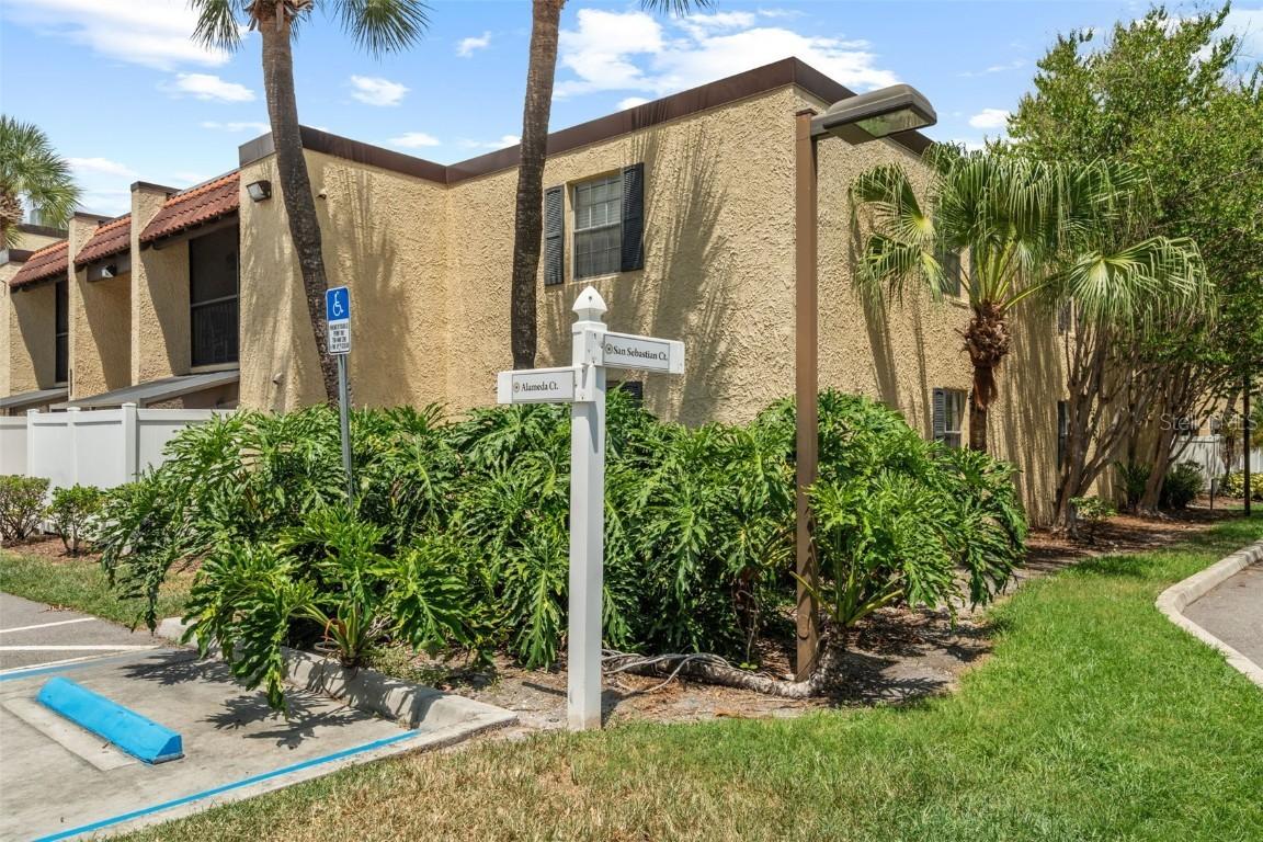 110 Alameda Ct. #129, Tampa, FL 33609