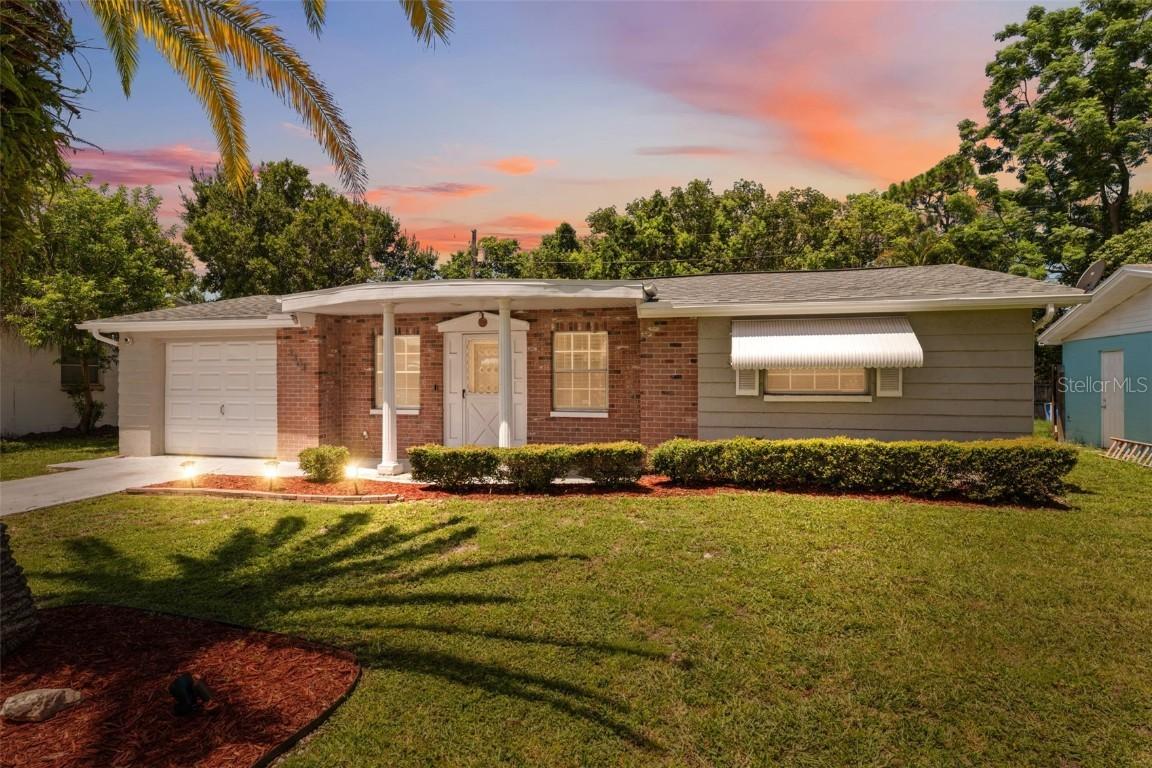 3303 Williamsburg Loop, Holiday, FL 34691
