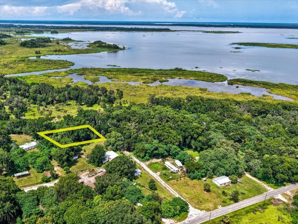 19270 NW 53rd Ct., Reddick, FL 32686