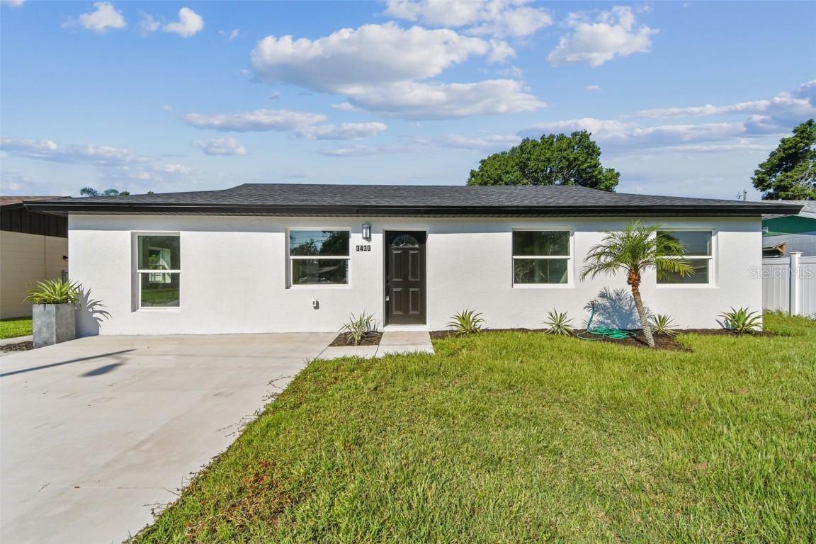 3430 Applewood Ter., Pinellas Park, FL 33781