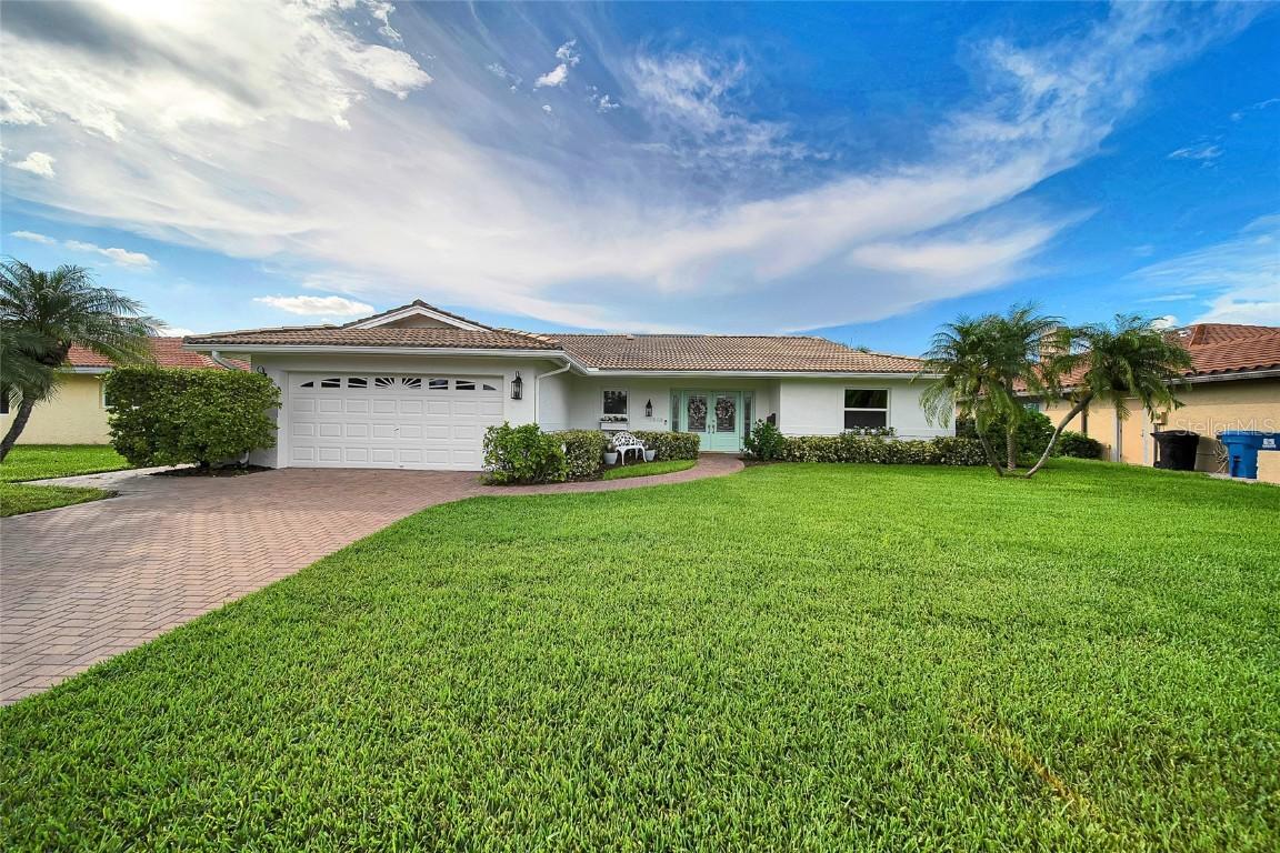 2025 Michigan Ave., St Petersburg, FL 33703