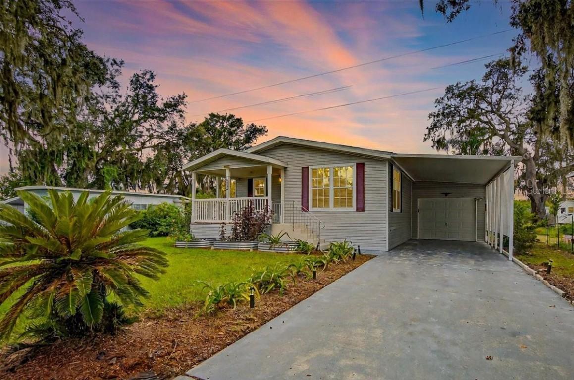 4703 Coral St., Zephyrhills, FL 33542
