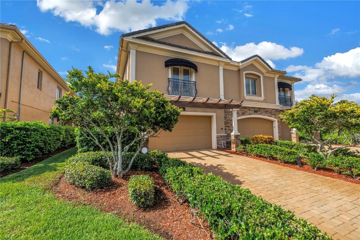 651 Saxony Blvd., St Petersburg, FL 33716