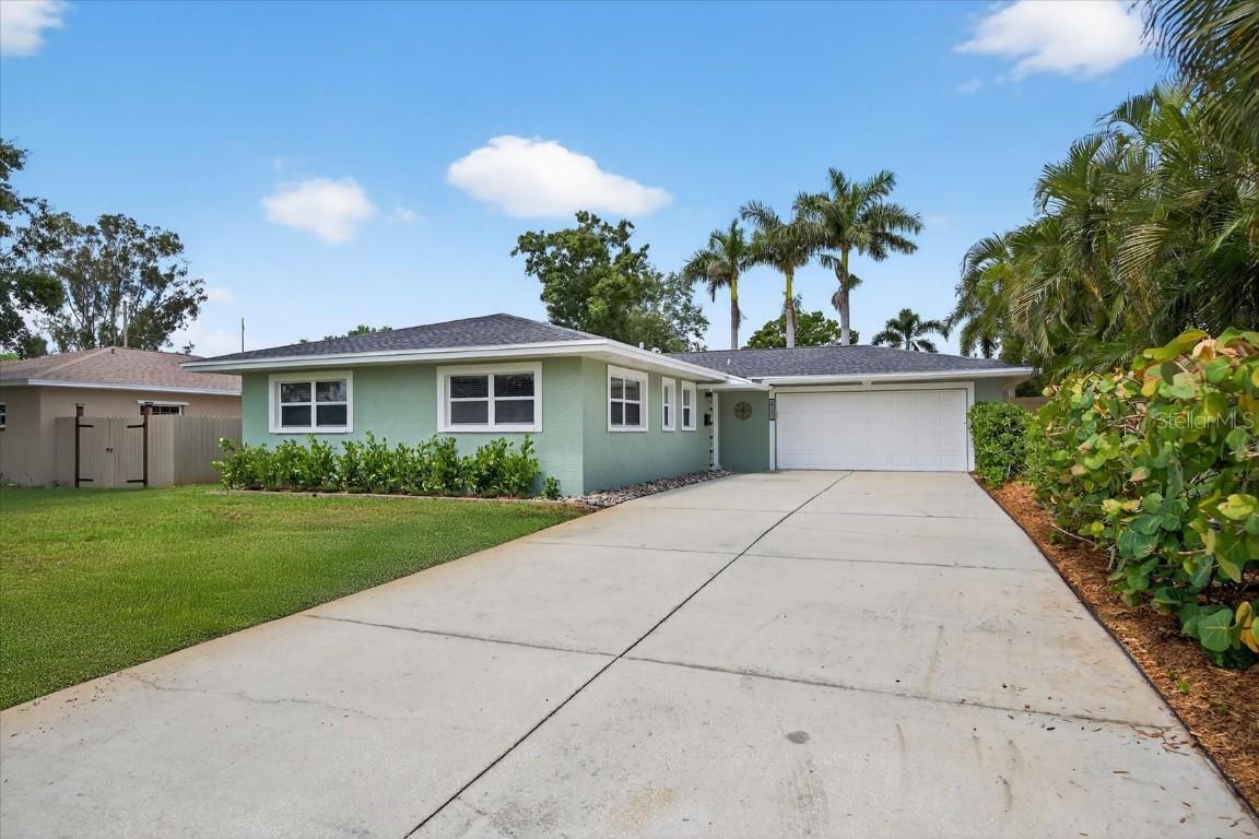 3832 10th St., St Petersburg, FL 33701