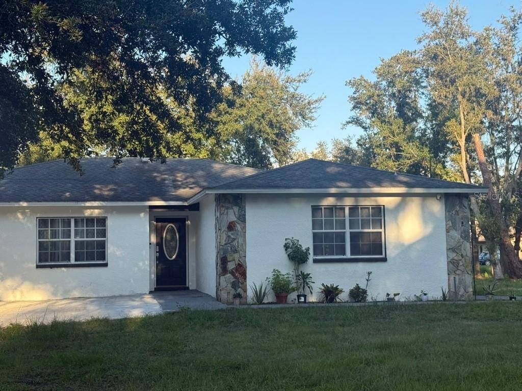 6830 N Dormany Rd., Plant City, FL 33565