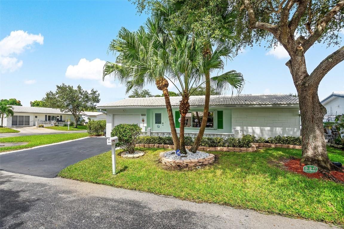 1650 NW 82nd Ter., Plantation, FL 33322