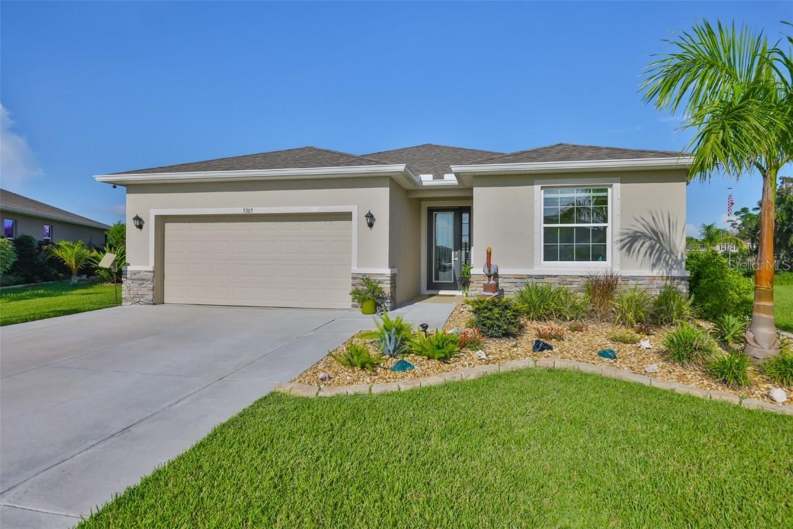 5365 Rocky Coast Pl., Palmetto, FL 34221