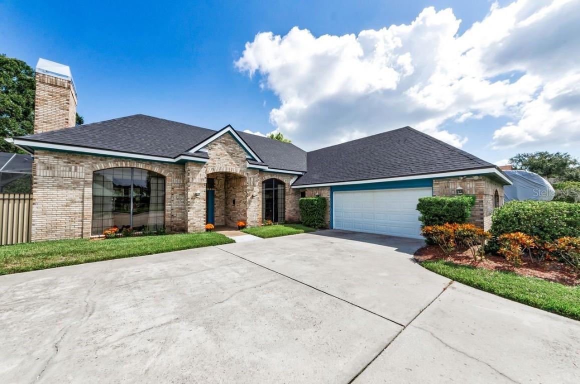 10480 Longwood Dr., Seminole, FL 33777